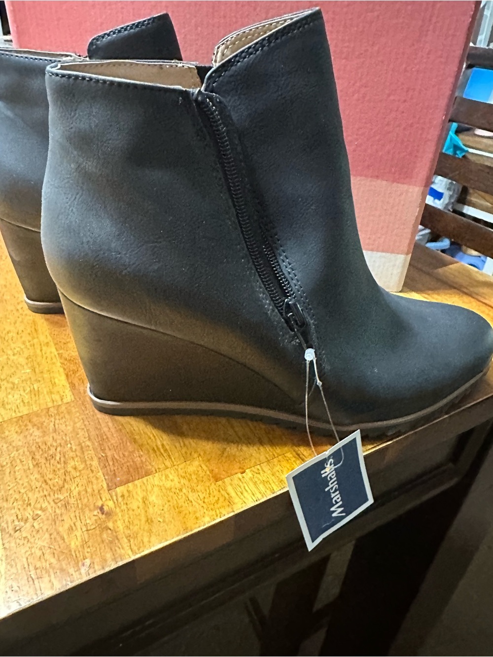 Naturalizer Black Wedge Ankle Boots with Side Zip